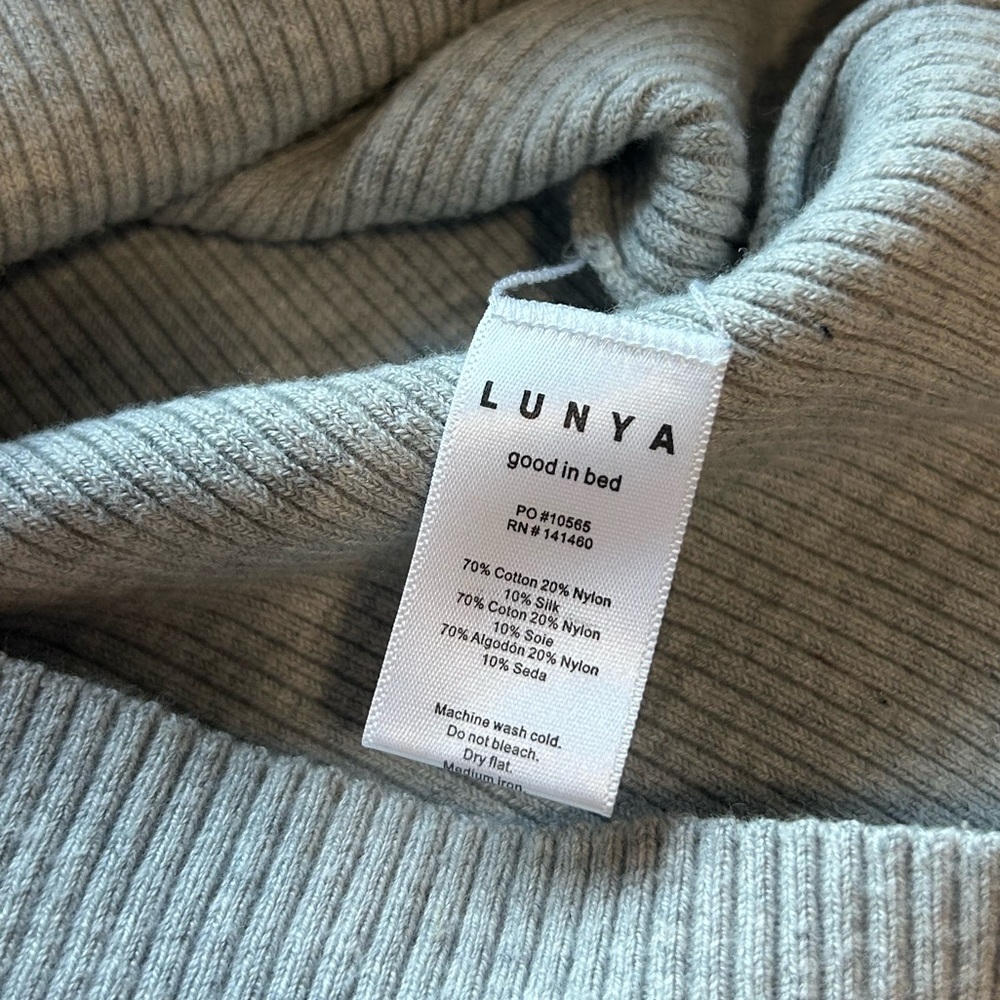 Lunya Cotton Silk Blend T-Shirt Short Sleeve Fitted Knit Size Small - Picture 4 of 5